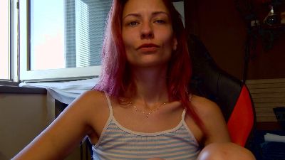 Karoline121 live cam on Cam4