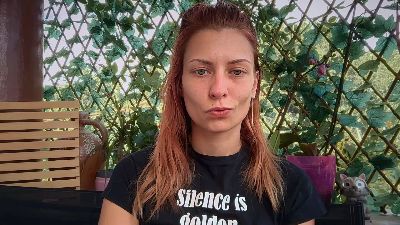 Karoline121 live cam on Cam4