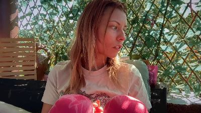 Karoline121 live cam on Cam4