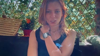 Karoline121 live cam on Cam4