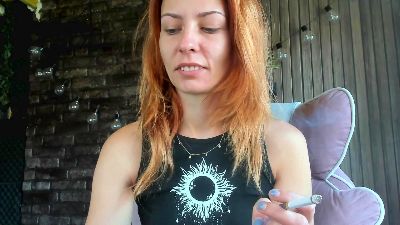 Karoline121 live cam on Cam4
