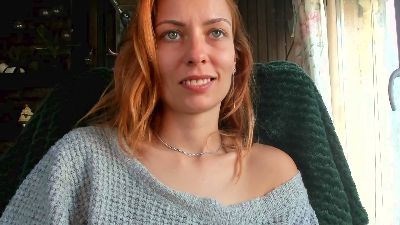 Karoline121 live cam on Cam4