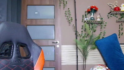 Karoline121 live cam on Cam4