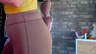 Karoline121 live cam on Cam4