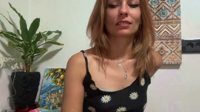 Karoline121 live cam on Cam4