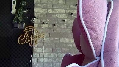 Karoline121 live cam on Cam4