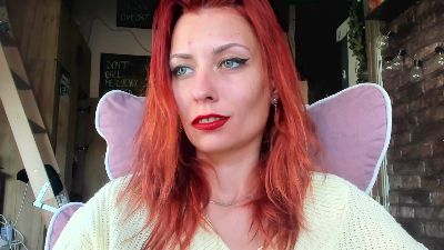 Karoline121 live cam on Cam4