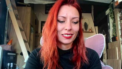 Karoline121 live cam on Cam4