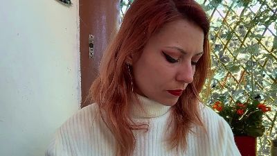 Karoline121 live cam on Cam4