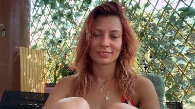 Karoline121 live cam on Cam4