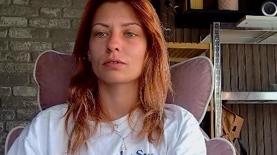 Karoline121 live cam on Cam4