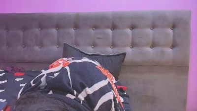 Karoline_066 live cam on Cam4