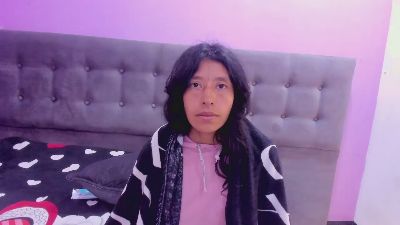 Karoline_066 live cam on Cam4
