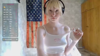 KaronSanroman live cam on Cam4