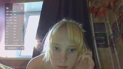 KaronSanroman live cam on Cam4