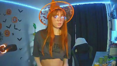 KarrenBrevo live cam on Cam4