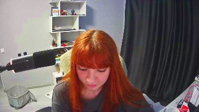 KarrenBrevo live cam on Cam4
