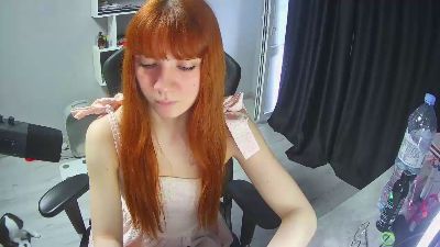 KarrenBrevo live cam on Cam4