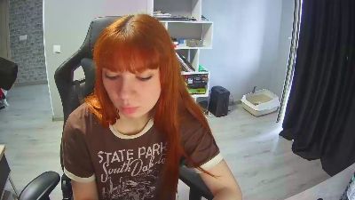 KarrenBrevo live cam on Cam4