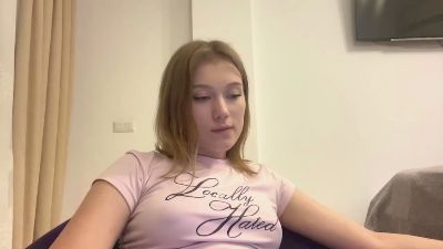 KarriJeltema live cam on Cam4
