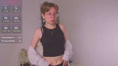 KarrieAlvez live cam on Cam4