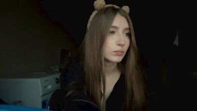 KarrieLallo live cam on Cam4