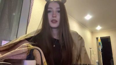 KarrieLallo live cam on Cam4