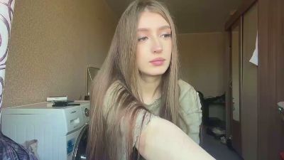 KarrieLallo live cam on Cam4