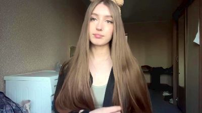 KarrieLallo live cam on Cam4