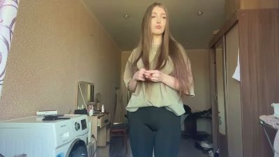 KarrieLallo live cam on Cam4