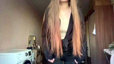 KarrieLallo live cam on Cam4