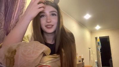 KarrieLallo live cam on Cam4