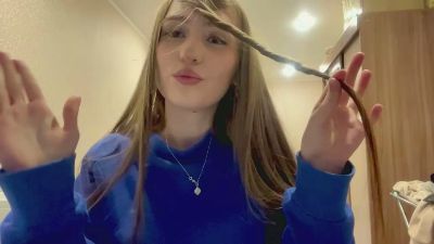 KarrieLallo live cam on Cam4