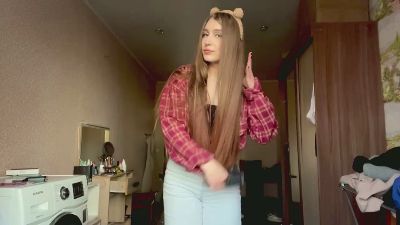KarrieLallo live cam on Cam4