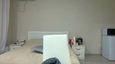 KashaErdmun live cam on Cam4