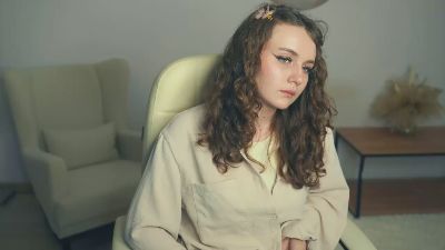 Profile and Statistics for KasiBessmer on Cam4