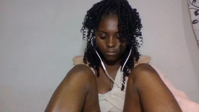 Kasmirahh live cam on Cam4