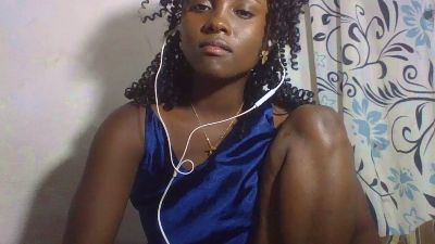 Kasmirahh live cam on Cam4