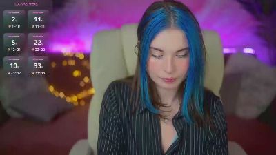KassandraPlay live cam on Cam4