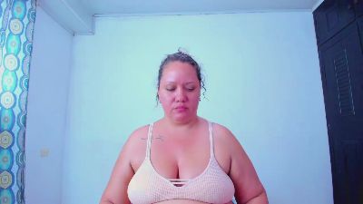 Kata_rivera live cam on Cam4