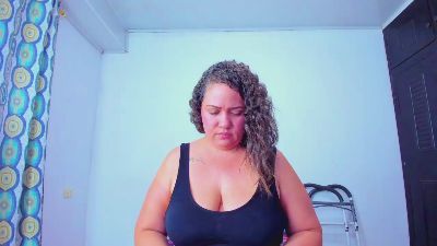 Kata_rivera live cam on Cam4