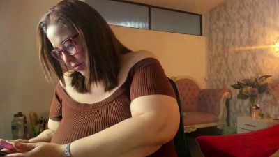 Kataleyamilf69_ live cam on Cam4