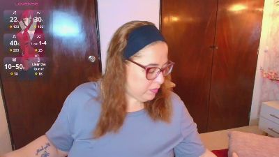 Kataleyamilf69_ live cam on Cam4