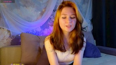 Kataleyaotter live cam on Cam4