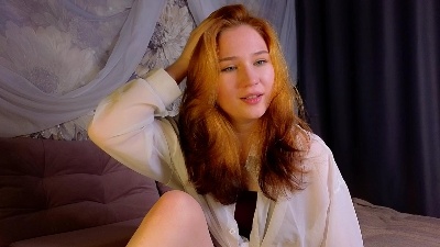Kataleyaotter live cam on Cam4
