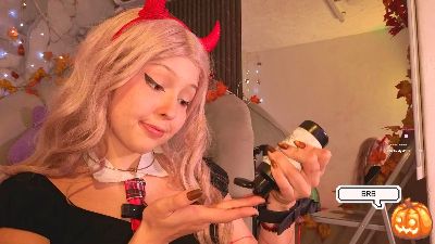 Katemoss69 live cam on Cam4