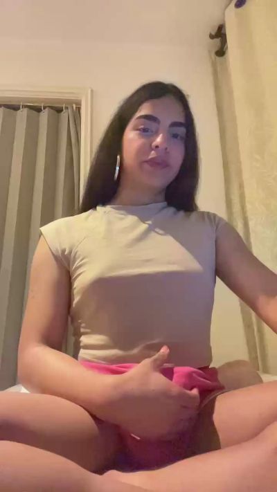 Katerinnauu live cam on Cam4