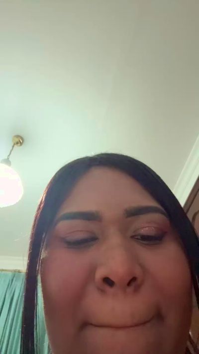 Kathahot20 live female webcam from Spain