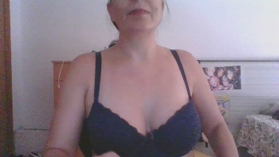Katherinluna33 live cam on Cam4