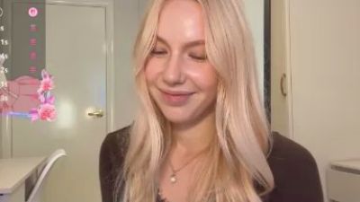 KatherynNabors live cam on Cam4